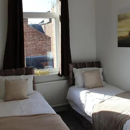 Holiday home The Hampton Beautiful 3 Bedroom House With Conservatory & Garden Scarborough