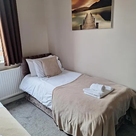 The Hampton Beautiful 3 Bedroom House With Conservatory & Garden Prázdninový dům Scarborough