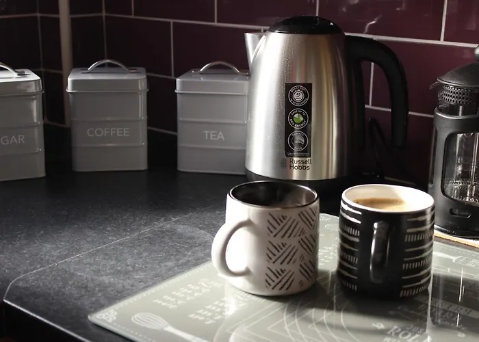 The Hampton Beautiful 3 Bedroom House With Conservatory & Garden Holiday home