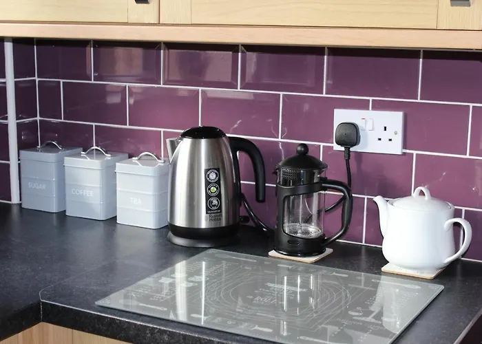 The Hampton Beautiful 3 Bedroom House With Conservatory & Garden Holiday home Scarborough