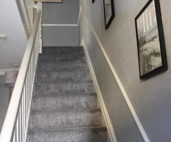 The Hampton Beautiful 3 Bedroom House With Conservatory & Garden Holiday home Scarborough