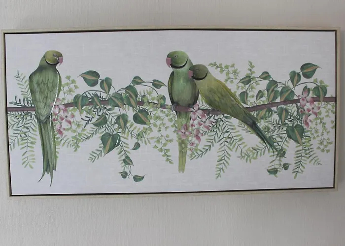 Holiday home The Hampton Beautiful 3 Bedroom House With Conservatory & Garden